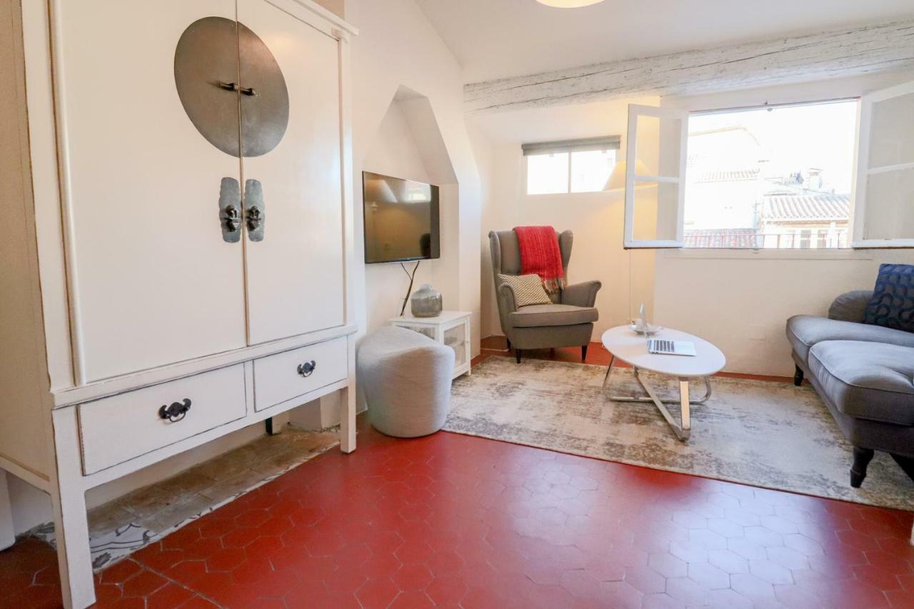 אנטיב Clt - Unique Duplex & Terrace On The Provencal Market מראה חיצוני תמונה